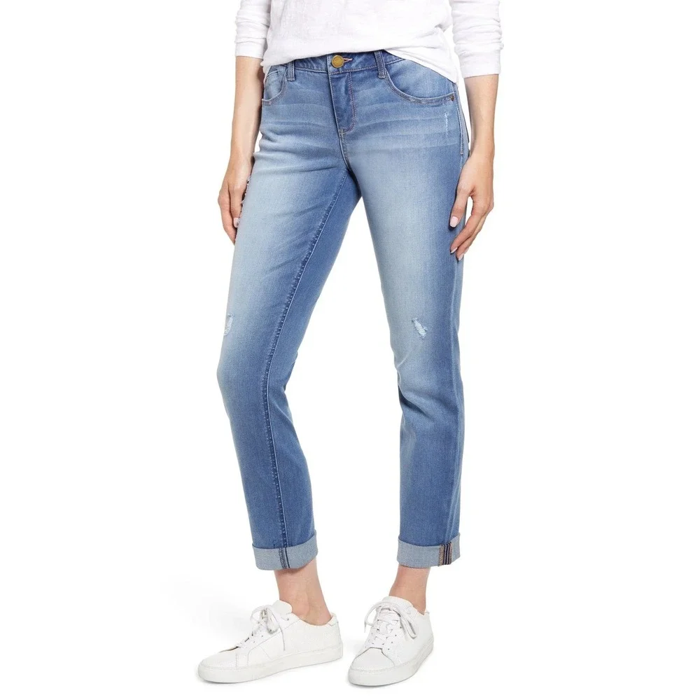 NWT! Boyfriend Jeans Distressed Cuffed Ankle Light Wash Denim Size 00